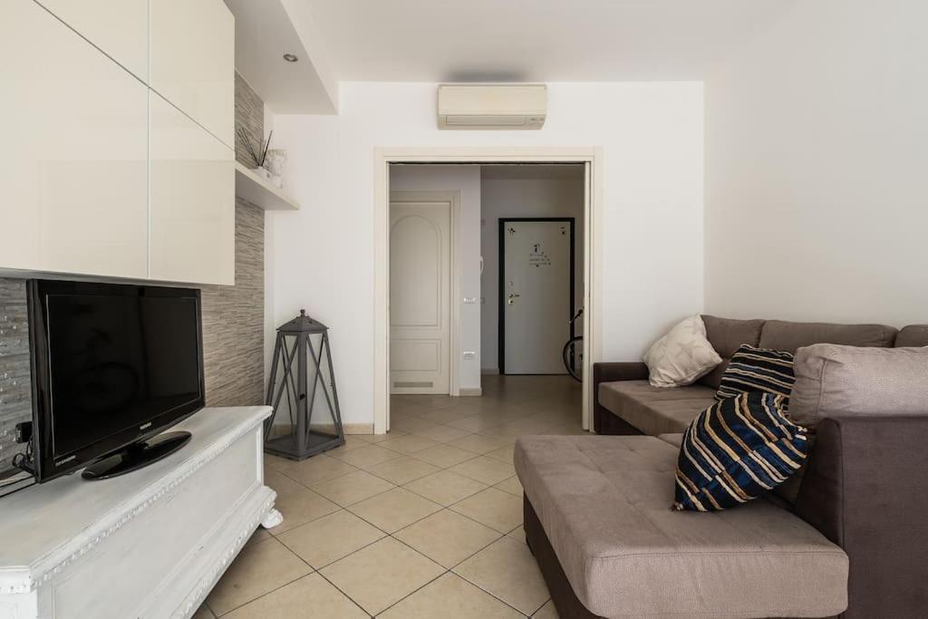 A Casa Di Mo', A Due Passi Dalla Stazione E Fiera * Bolonia