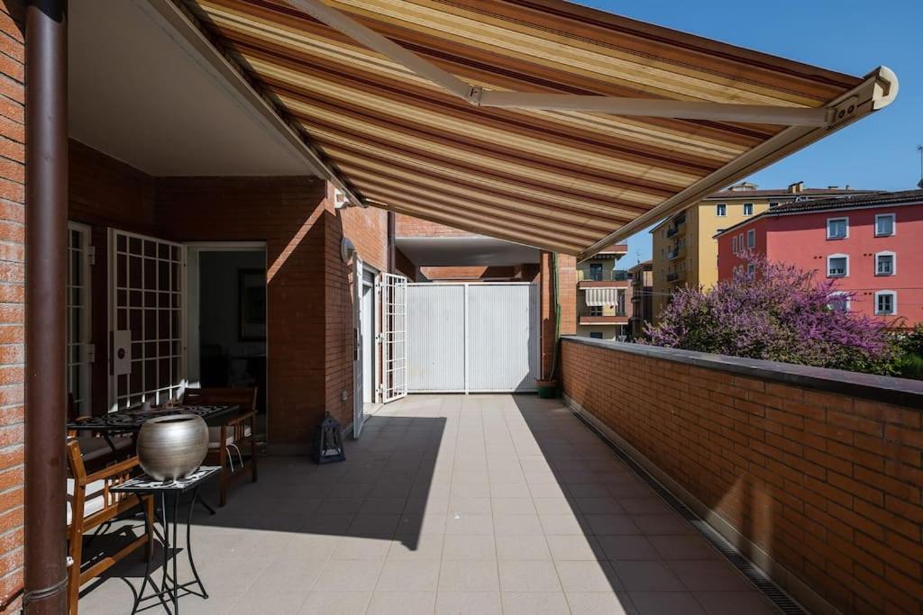 A Casa Di Mo', A Due Passi Dalla Stazione E Fiera Apartamento